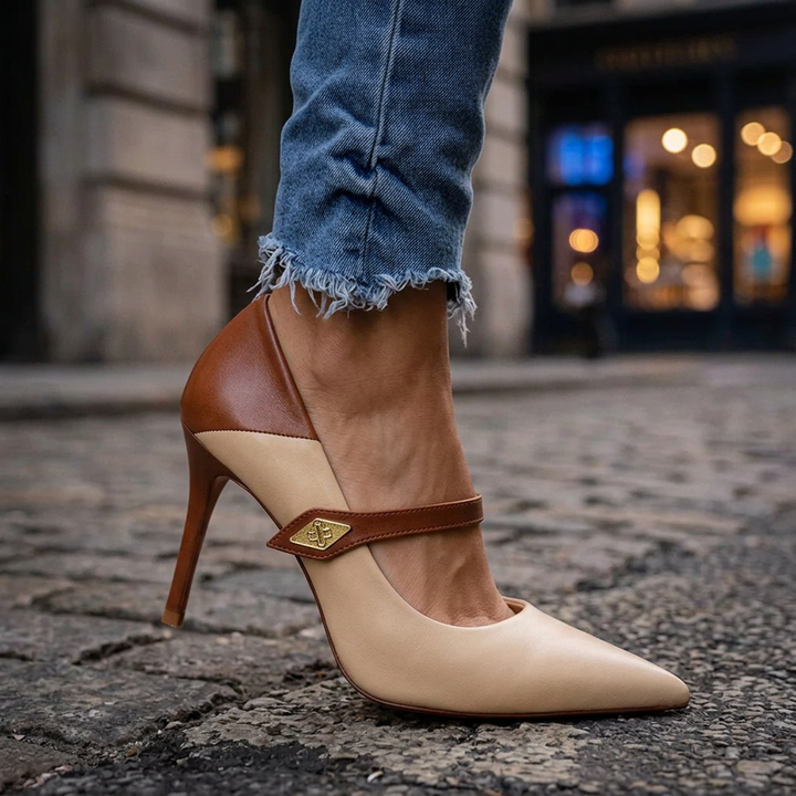 AVERY MONROE VINTAGE HEELS