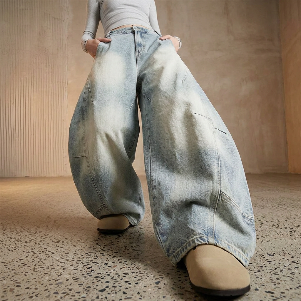 BRONX BARREL-CUT DENIMS