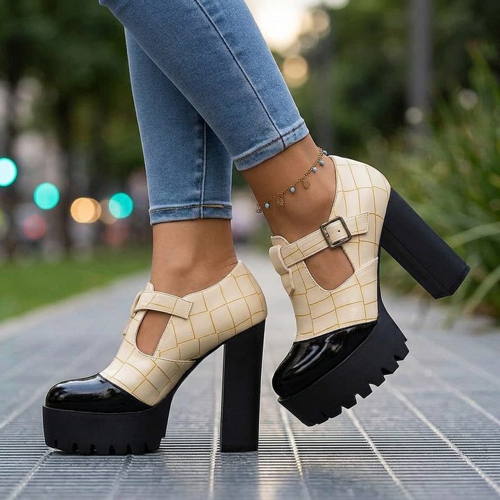 VIVIENNE ARLO BLOCK HEELS - Ivory White
