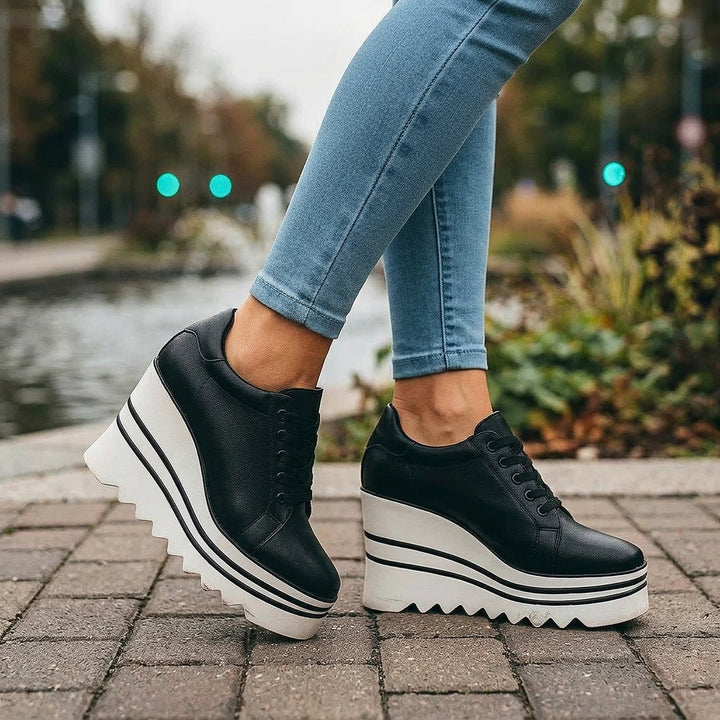 SYLVIE RISE PLATFORMS - black