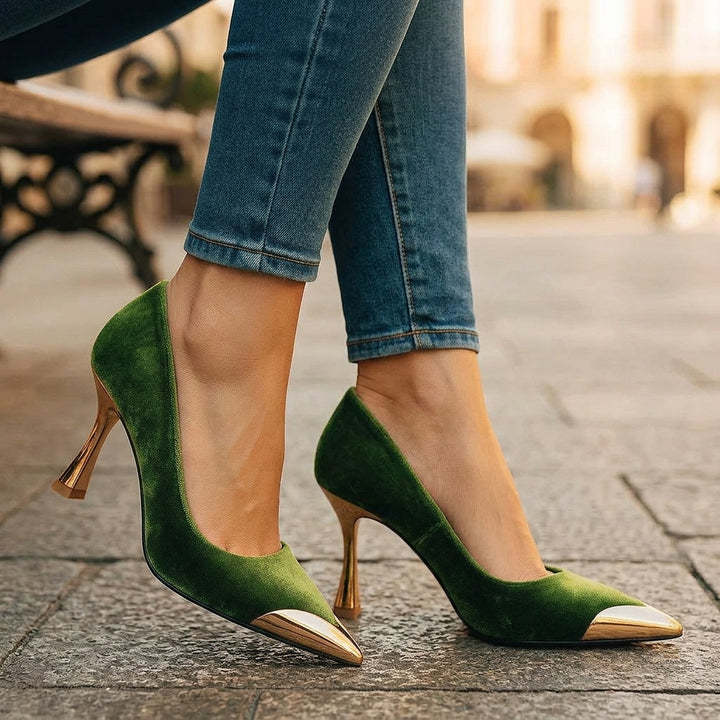AVELINE GOLD-POINT PUMPS - emerald green