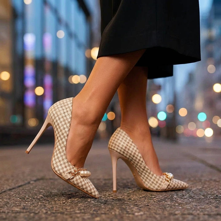 ARIANA MONROE HEELS