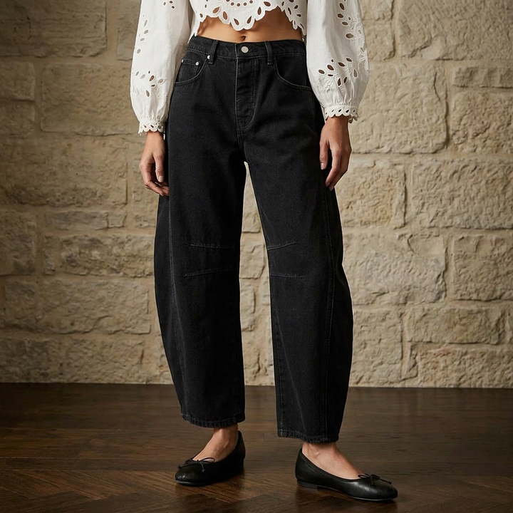 BOERUM HILL BARREL-CUT JEANS - Black