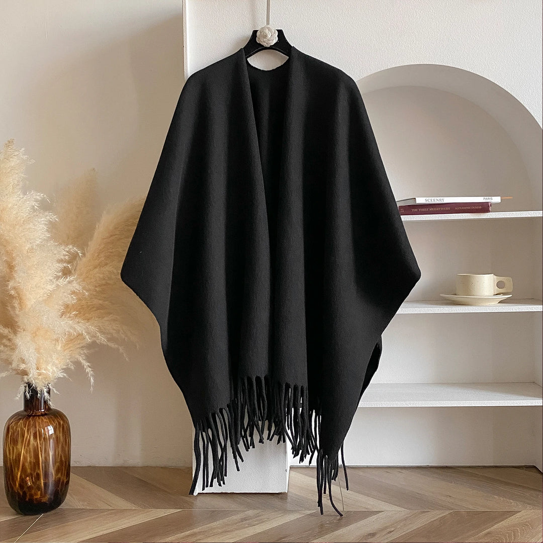 Aurelia Poncho Tom Claren
