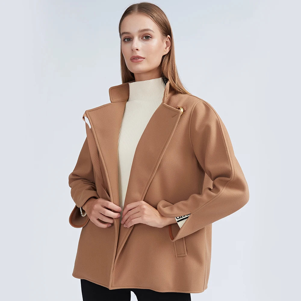 Chic Wool Coat by Tom Claren