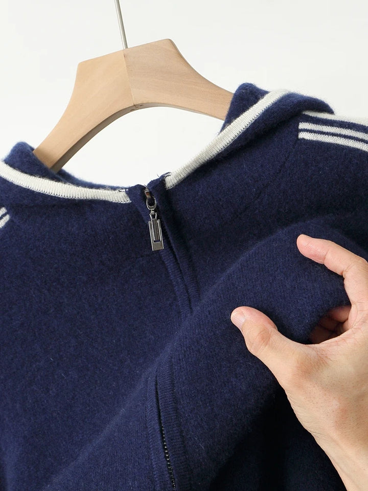 Zipper Knitwear by Tom Claren