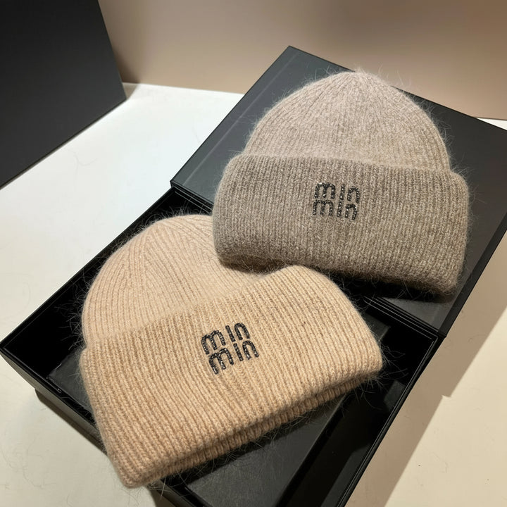 Éclat Winter Knit by Tom Claren