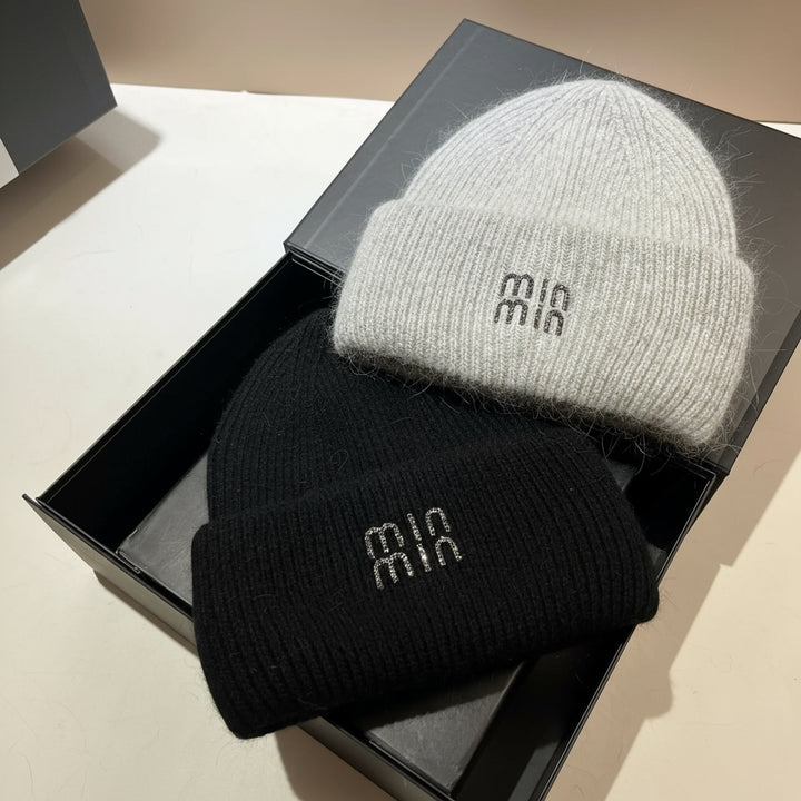 Éclat Winter Knit by Tom Claren