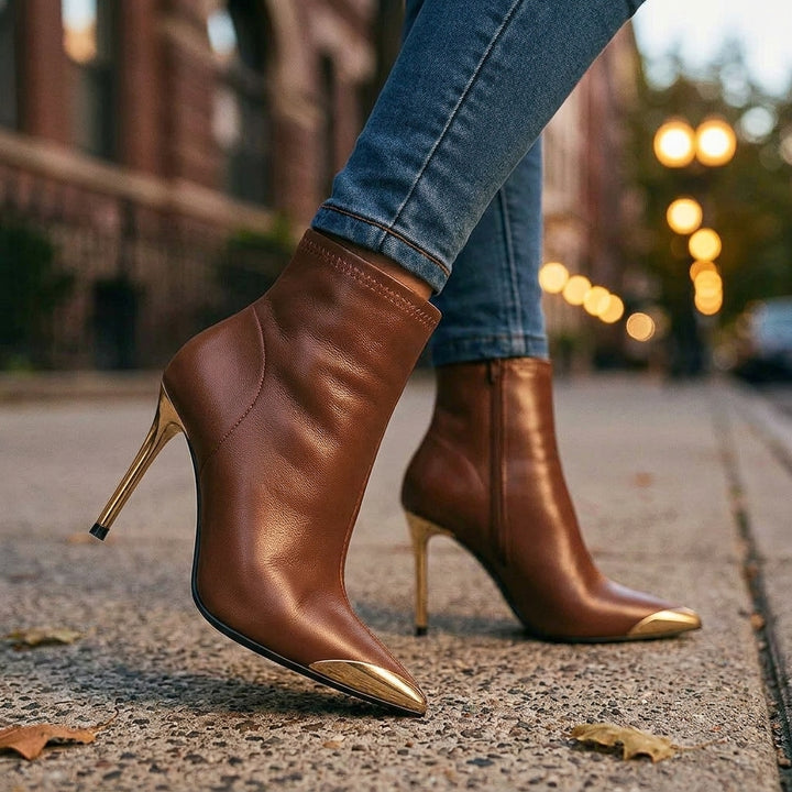 AVELINE GOLD-POINT BOOTS