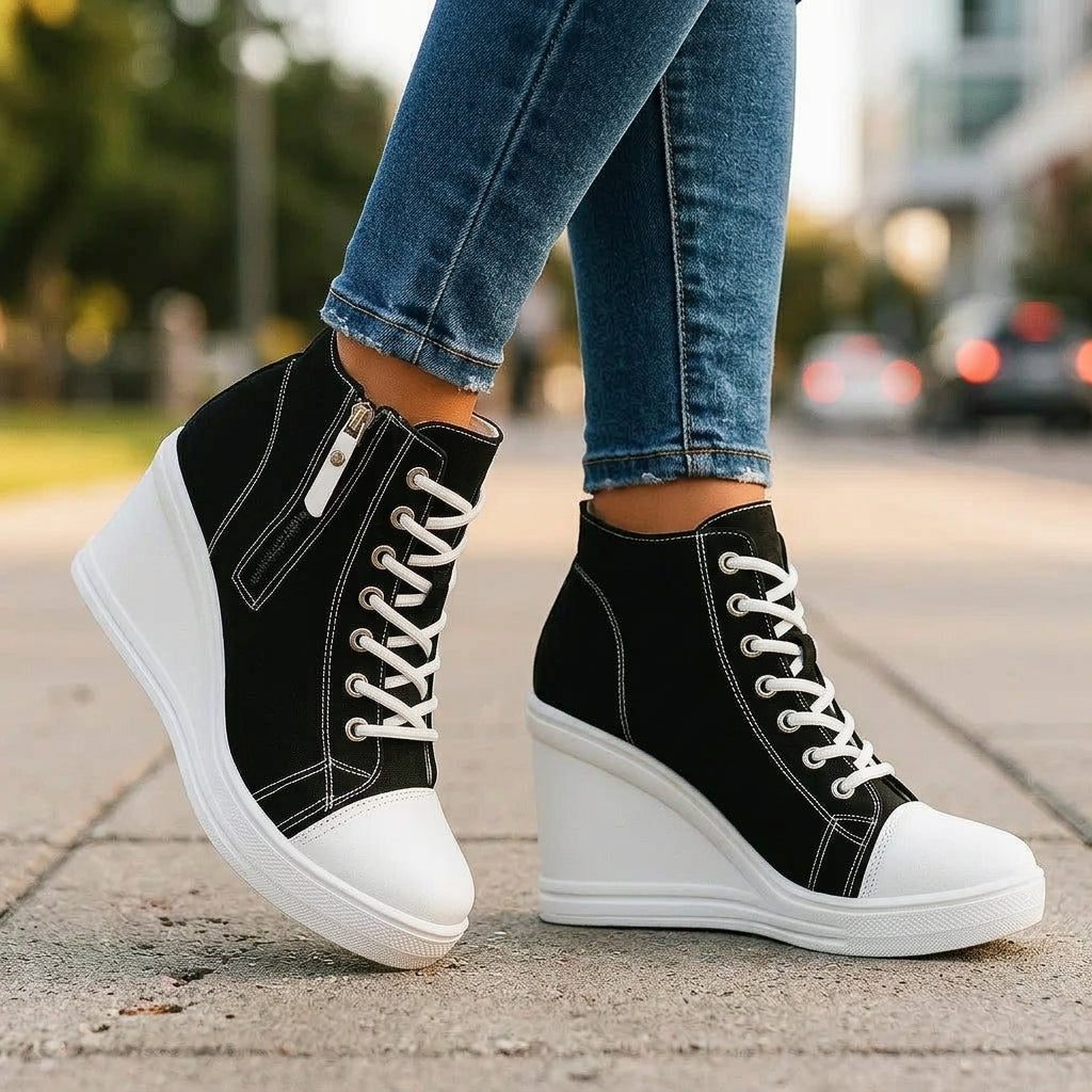 JULIA JADE RISE PLATFORMS - Onyx Black