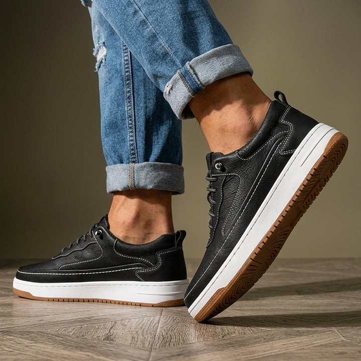 WALKER BROOKS LEATHER SNEAKERS